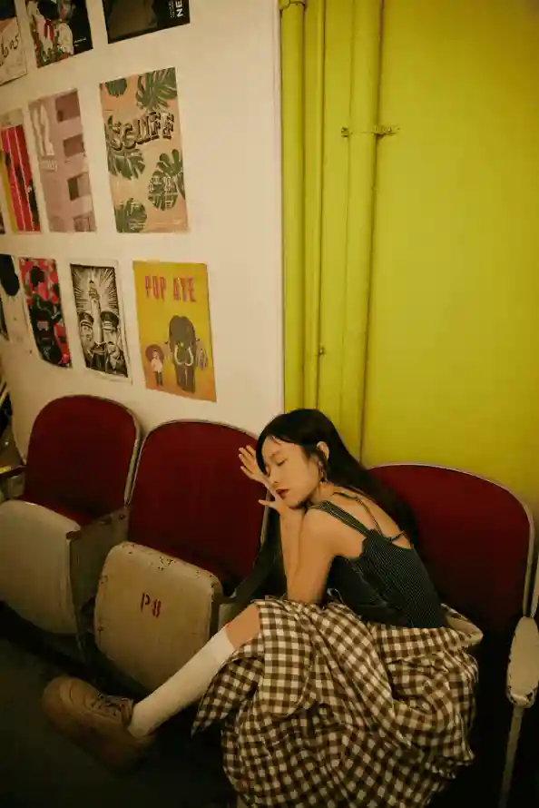 万人斗牛_忘忧草网在线社区_亚洲精品无码你懂的